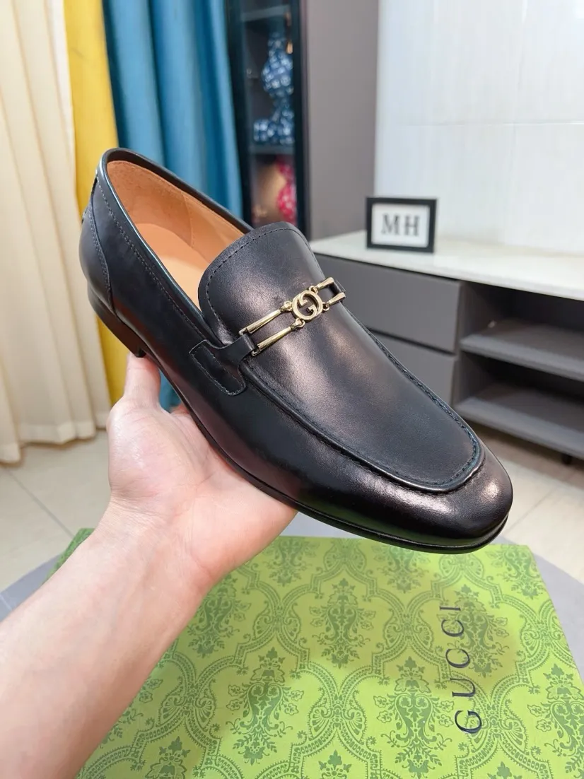 Men's shoes 💰500🌹🌹【GUCCI】The most popular classic Gucci leather shoes. Synchronized with the official website, the upper is made of Italian first-layer cowhide ➕cowhide lining, with unique brand and unique craftsmanship. Highlighting the hot style of the new year. Stop hesitating, stop wandering, get it now. Number: 38--44